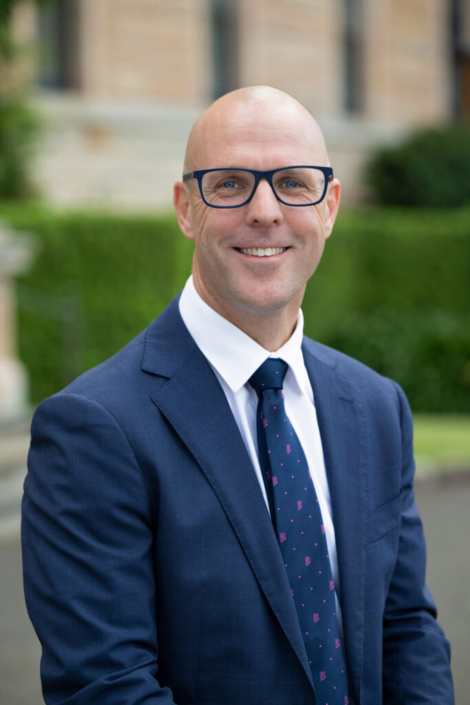 Joeys leadership scott donohoe lr